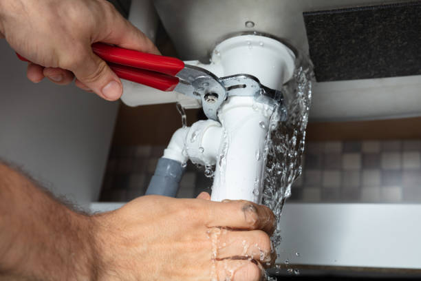 Water damage restoration experts in Covington, IN